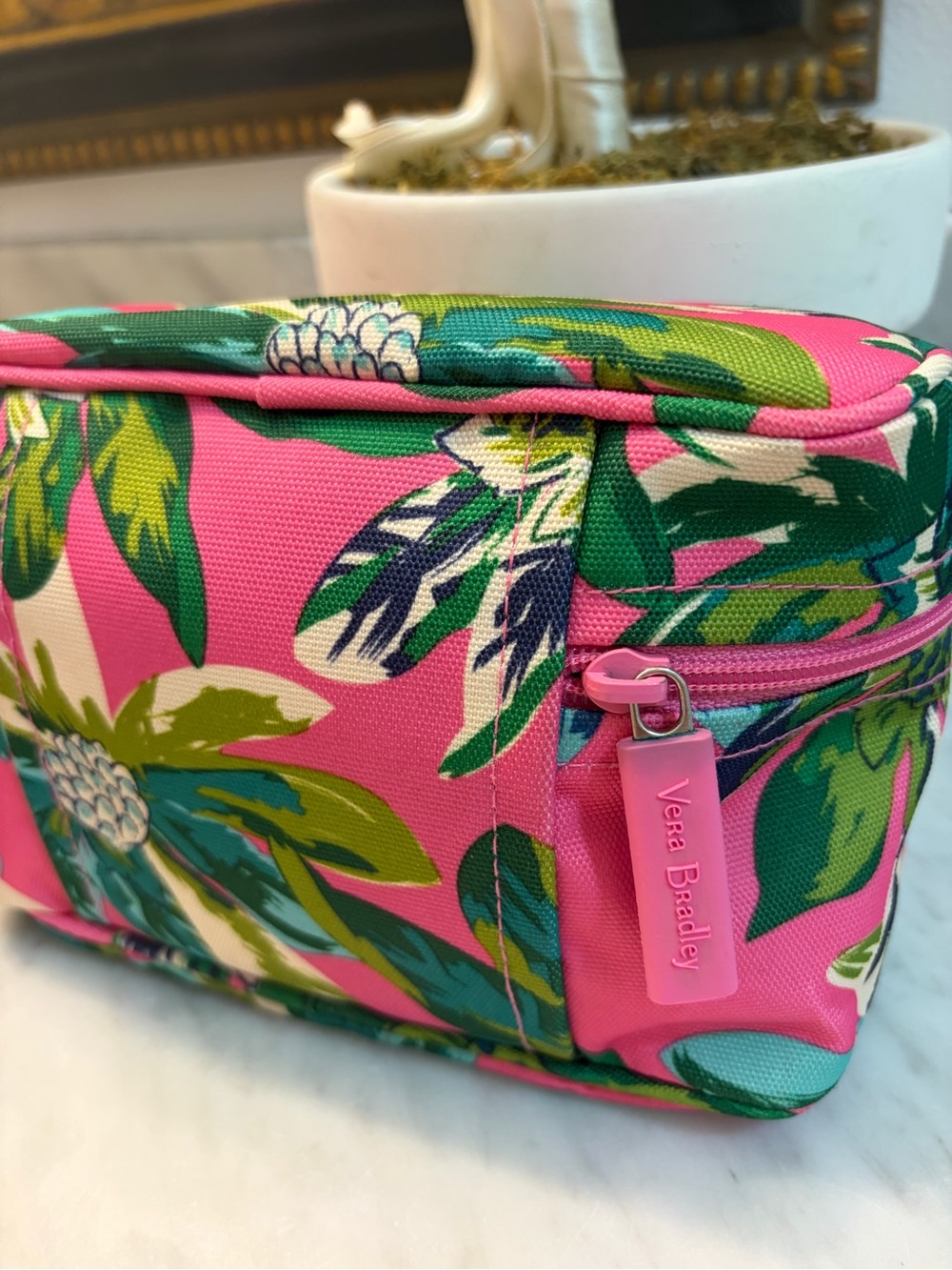 Vera Bradley Pink Floral Print Travel Cosmetic Case - Picture 4 of 7